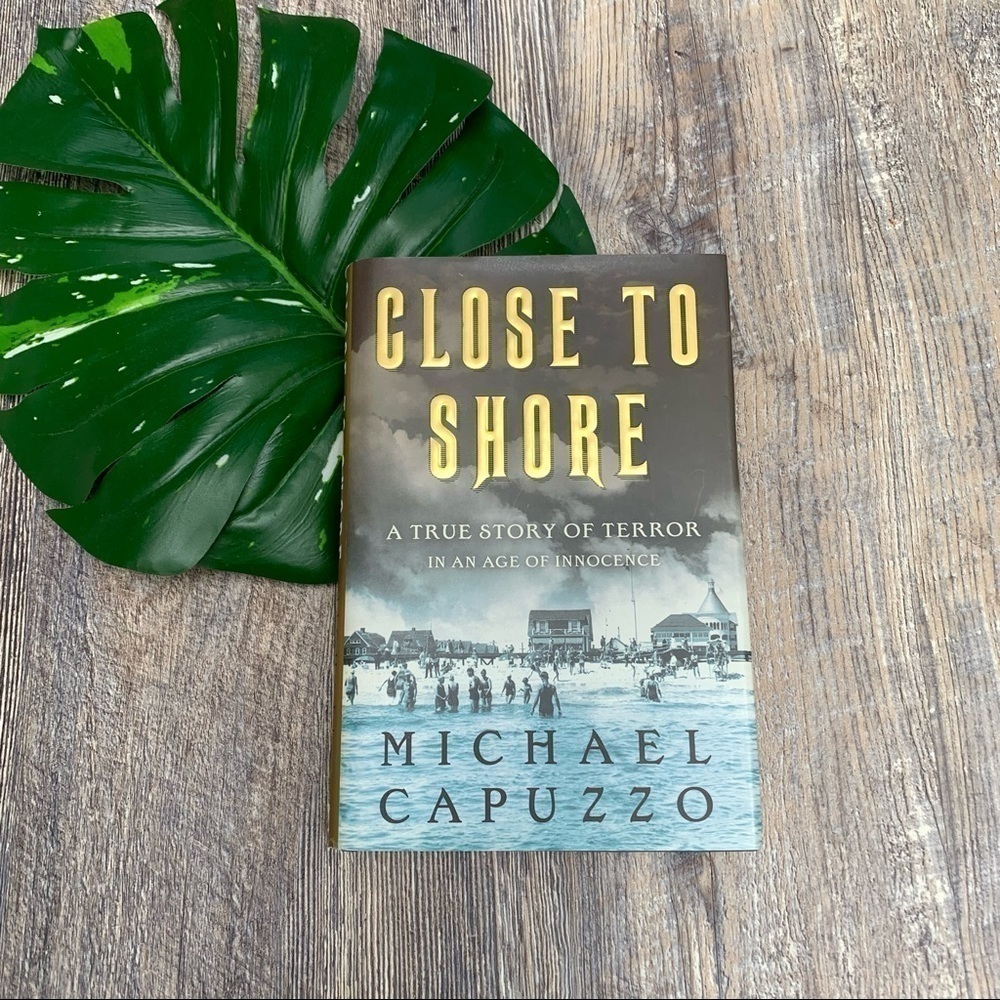 Close To Shore Hard Cover By Michael Capuzzo Shark Attack Book New Jersey 1916